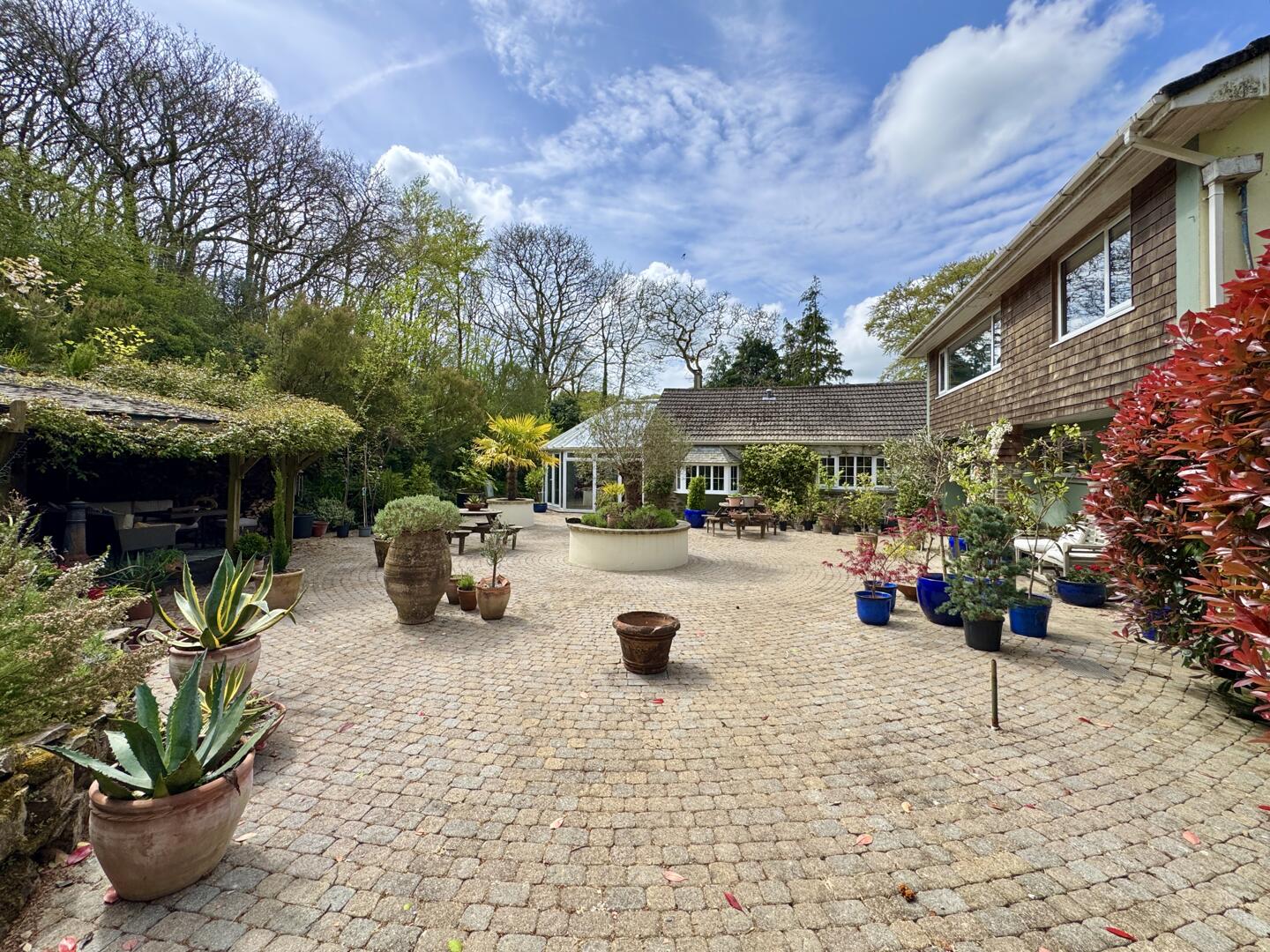 5 bed property in Cosawes, Truro